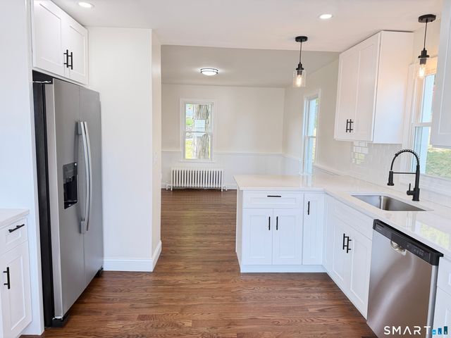 43 Marshall Avenue, Naugatuck, CT 06770