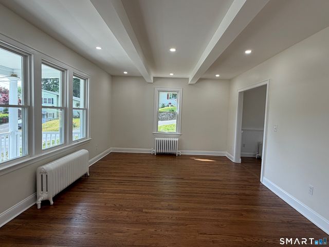 43 Marshall Avenue, Naugatuck, CT 06770