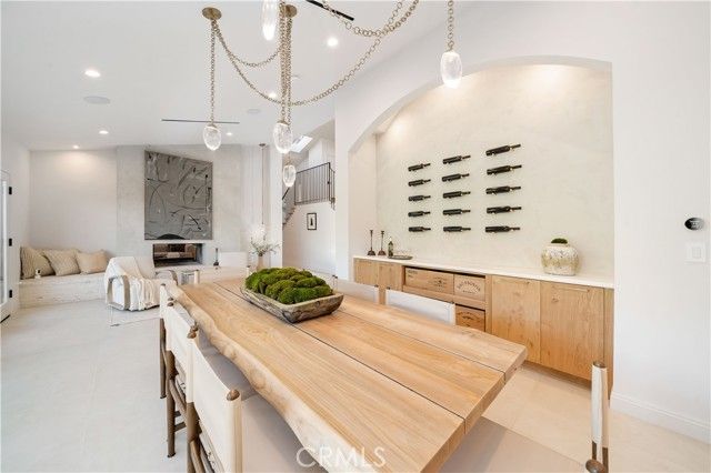 3636 Camino De La Cumbre, Sherman Oaks, CA 91423