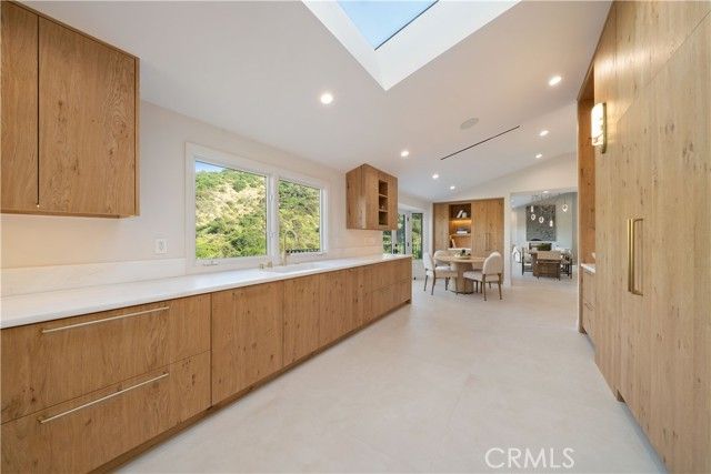 3636 Camino De La Cumbre, Sherman Oaks, CA 91423