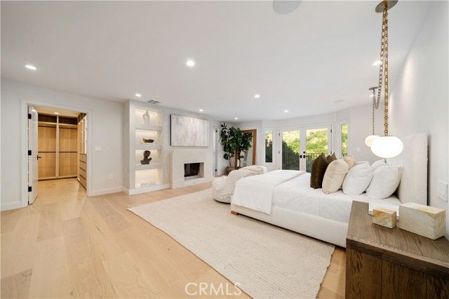 3636 Camino De La Cumbre, Sherman Oaks, CA 91423