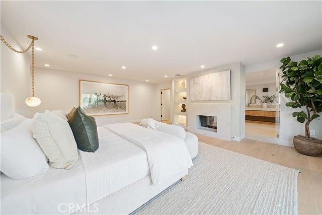 3636 Camino De La Cumbre, Sherman Oaks, CA 91423