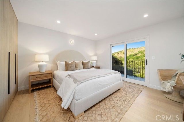 3636 Camino De La Cumbre, Sherman Oaks, CA 91423