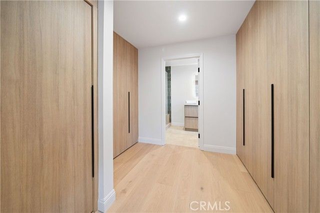 3636 Camino De La Cumbre, Sherman Oaks, CA 91423