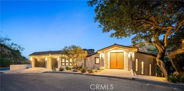 3636 Camino De La Cumbre, Sherman Oaks, CA 91423