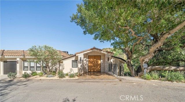 3636 Camino De La Cumbre, Sherman Oaks, CA 91423