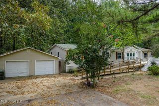 5631 Smith Grove Road, Holly Springs, MS 38635