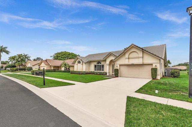 10201 Canoe Brook Circle, Boca Raton, FL 33498
