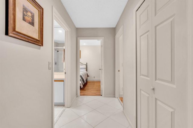 10201 Canoe Brook Circle, Boca Raton, FL 33498