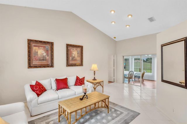 10201 Canoe Brook Circle, Boca Raton, FL 33498