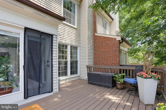 6152 WELLINGTON COMMONS DR, Alexandria, VA 22310