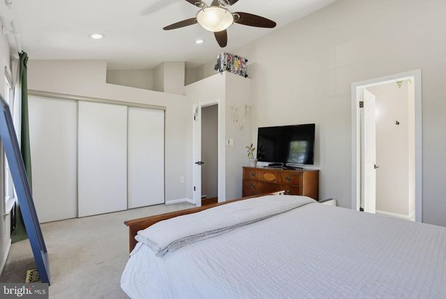 6152 WELLINGTON COMMONS DR, Alexandria, VA 22310