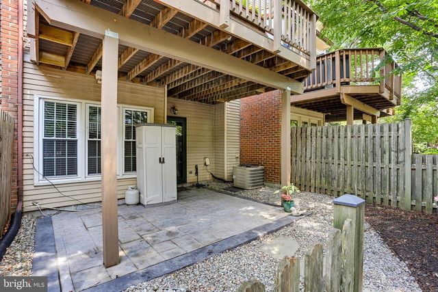 6152 WELLINGTON COMMONS DR, Alexandria, VA 22310