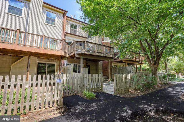 6152 WELLINGTON COMMONS DR, Alexandria, VA 22310