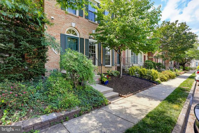 6152 WELLINGTON COMMONS DR, Alexandria, VA 22310