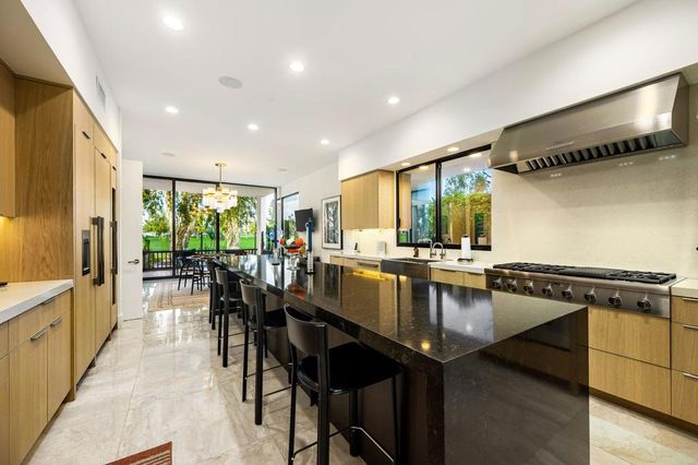 71120 N Thunderbird Terrace, Rancho Mirage, CA 92270