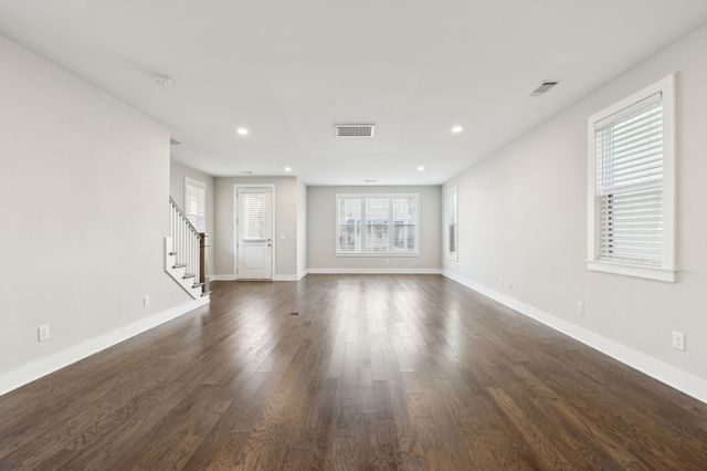 713 Mill Creek Meadow Dr, Nashville, TN 37214