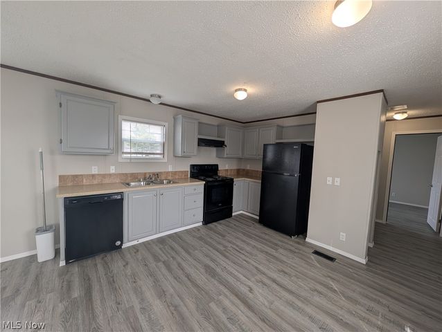 235 Cedar Brook Drive, Elyria, OH 44035