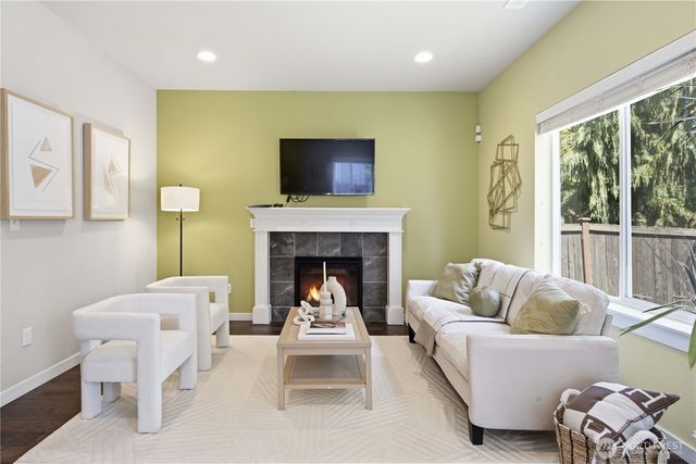 21201 43rd Drive SE, Bothell, WA 98021