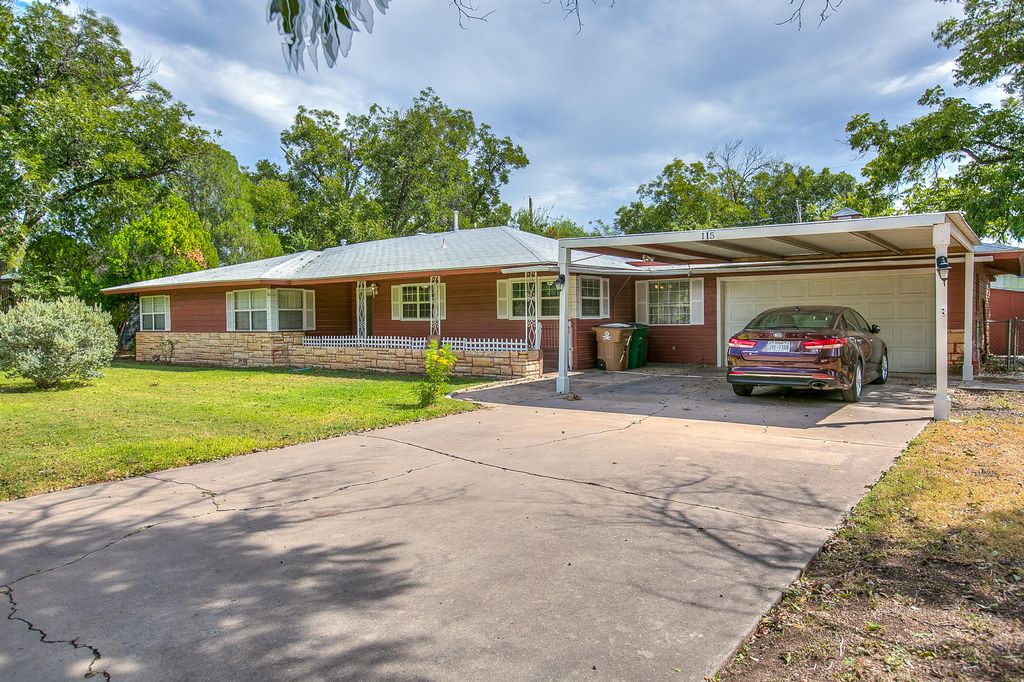 Image 31 of property listing at 115 Churchill Boulevard, San Angelo, TX 76903