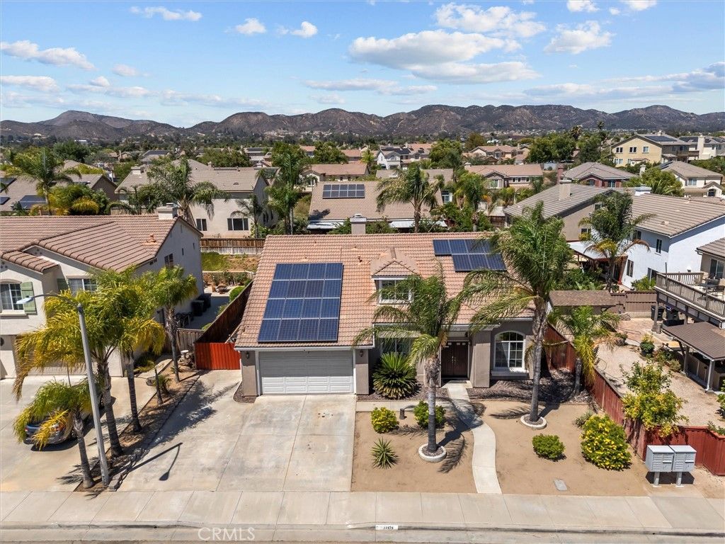22976 Nan, Wildomar, CA 92595 — photo 2