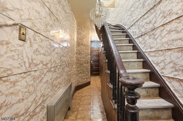 34 Concord St, Jersey City, NJ 07306