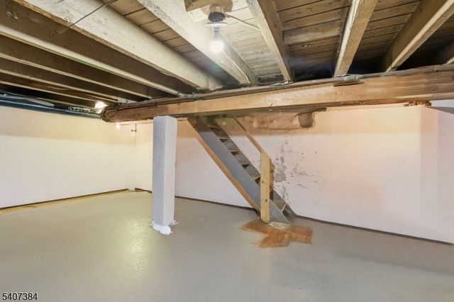 34 Concord St, Jersey City, NJ 07306