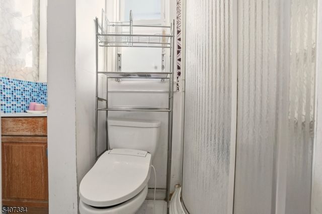 34 Concord St, Jersey City, NJ 07306