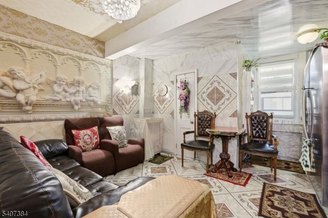 34 Concord St, Jersey City, NJ 07306