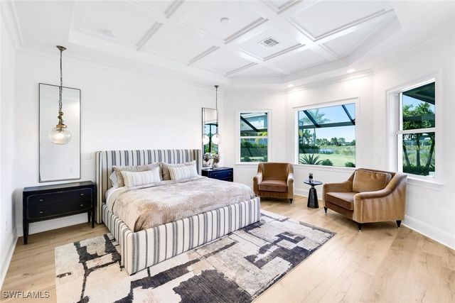 6273 Negril Isle DR, Naples, FL 34113