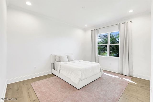 6273 Negril Isle DR, Naples, FL 34113