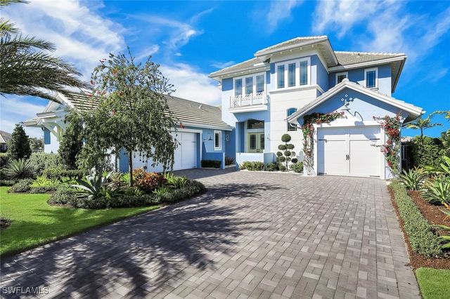 6273 Negril Isle DR, Naples, FL 34113