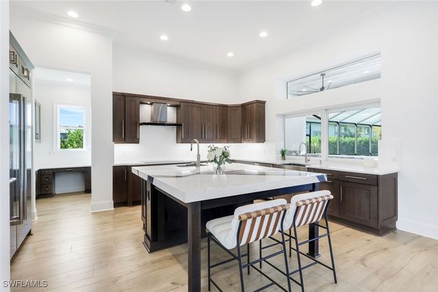 6273 Negril Isle DR, Naples, FL 34113