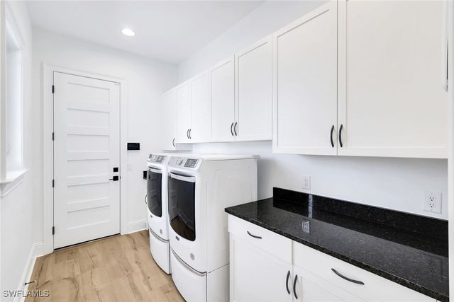 6273 Negril Isle DR, Naples, FL 34113