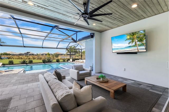 6273 Negril Isle DR, Naples, FL 34113