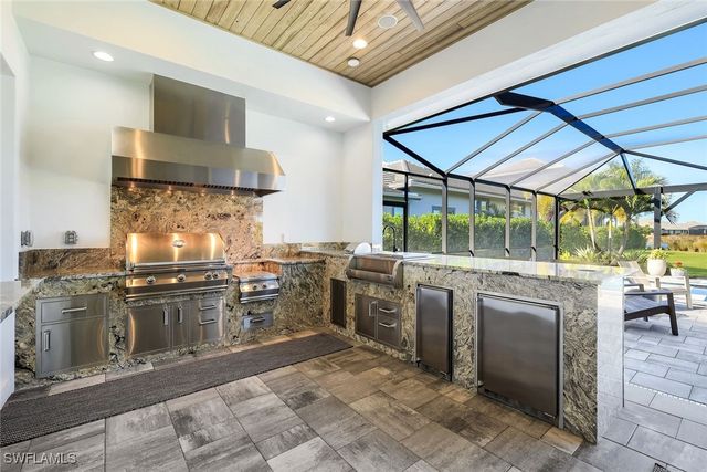 6273 Negril Isle DR, Naples, FL 34113