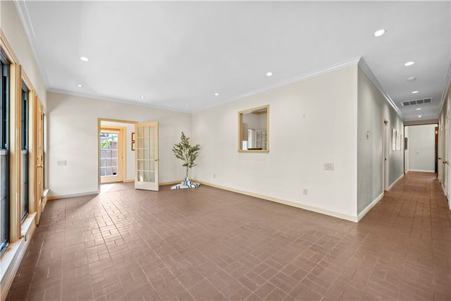 2006 Crescent Drive, Rockport, TX 78382