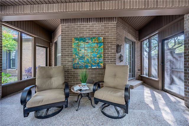 2006 Crescent Drive, Rockport, TX 78382