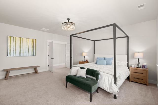 135 E Morton Street, Summerville, SC 29486