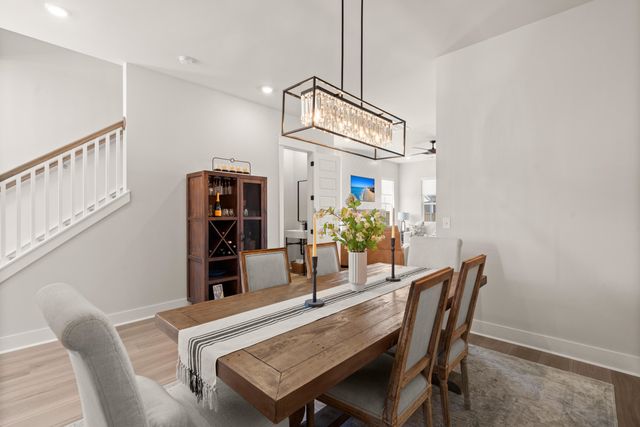 135 E Morton Street, Summerville, SC 29486