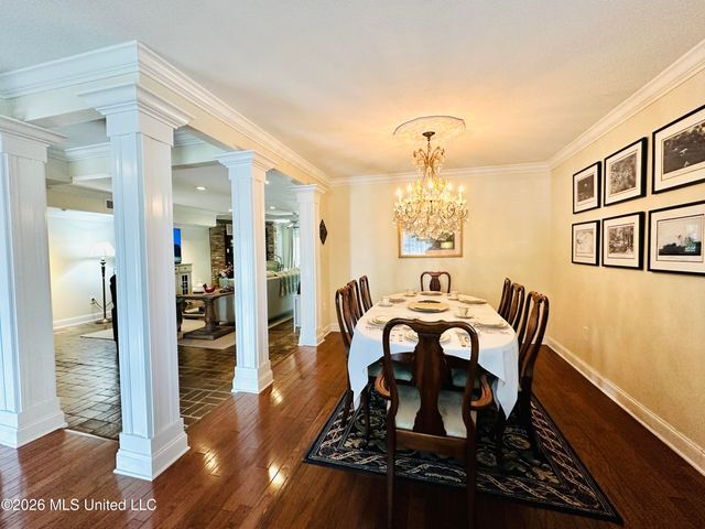 807 Del Sud Drive, Pascagoula, MS 39581