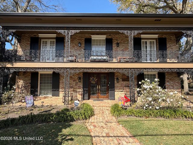 807 Del Sud Drive, Pascagoula, MS 39581