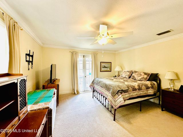 807 Del Sud Drive, Pascagoula, MS 39581