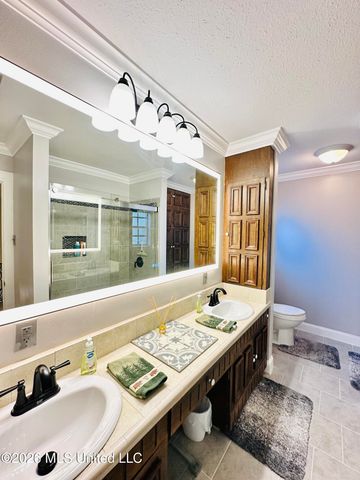 807 Del Sud Drive, Pascagoula, MS 39581