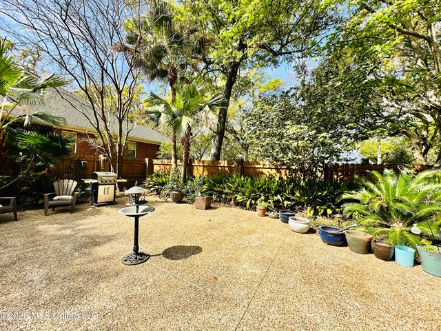 807 Del Sud Drive, Pascagoula, MS 39581