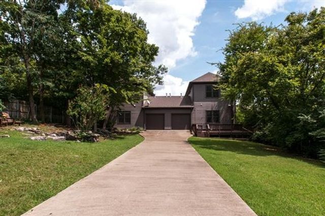 215 37th Ave, N, Nashville, TN 37209