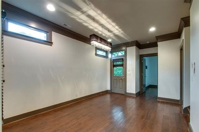 215 37th Ave, N, Nashville, TN 37209