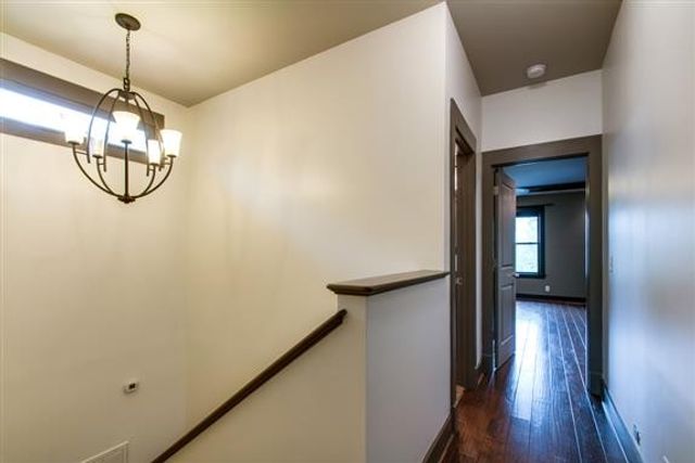 215 37th Ave, N, Nashville, TN 37209