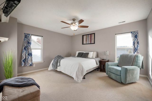 12711 Geist Cove Drive, Indianapolis, IN 46236