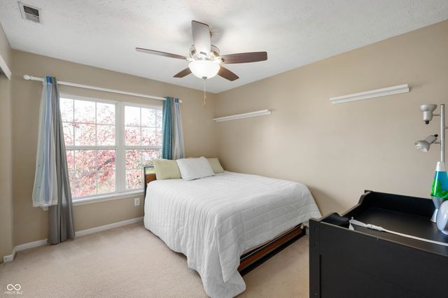 12711 Geist Cove Drive, Indianapolis, IN 46236